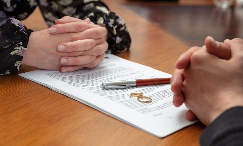 What Happens to Joint Bank Accounts During Divorce? (US Laws Explained)